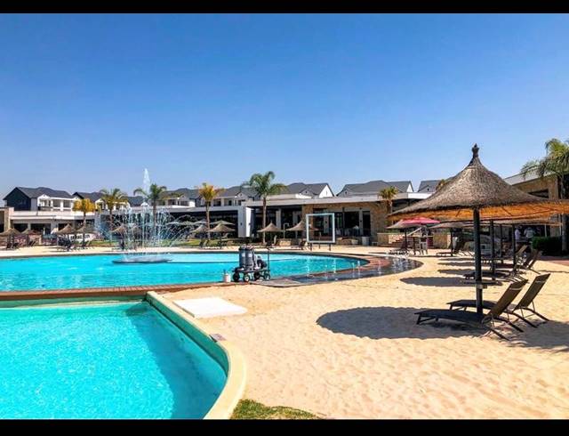 1 BEDROOM PROPERTY TO RENT IN SILVER LAKES